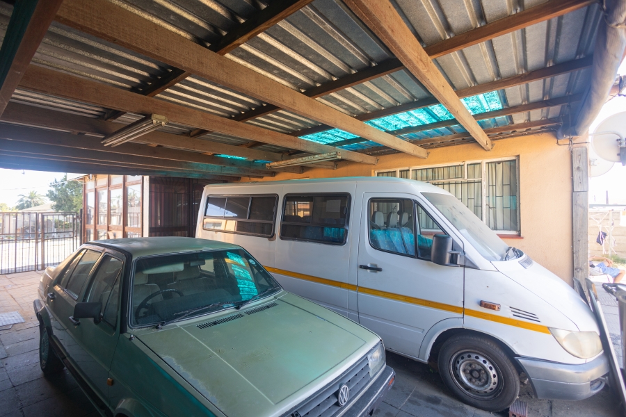 4 Bedroom Property for Sale in Kleinbegin Western Cape